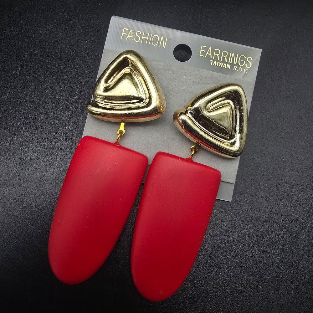 Gold Tone Red Triangular Door Knocker Earrings Vintage 1980s Statement NOS NWT - Picture 3 of 3